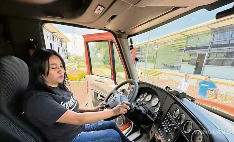 Autotransporte de carga enfrenta reto de inclusión femenina