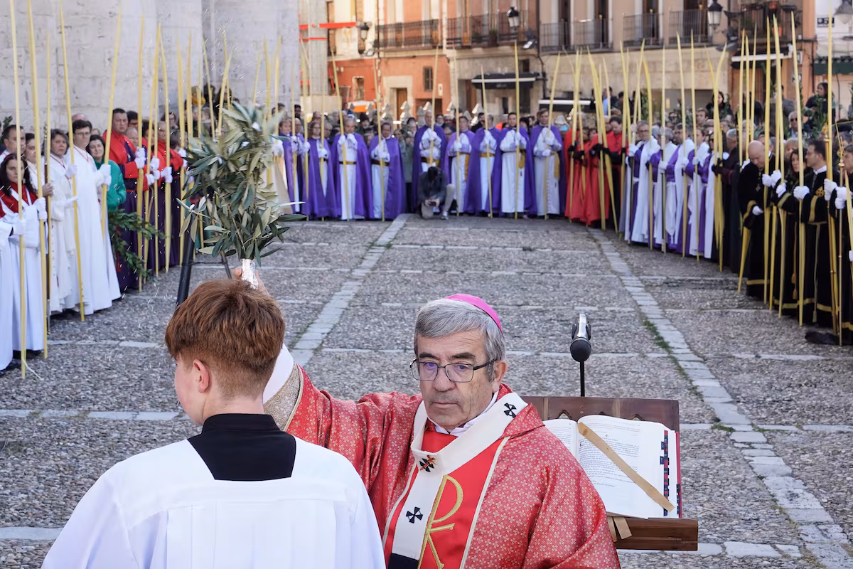 La Iglesia y el Gobierno pactan el protocolo para indemnizar a las víctimas de abusos que no puedan acudir a la justicia | Sociedad
