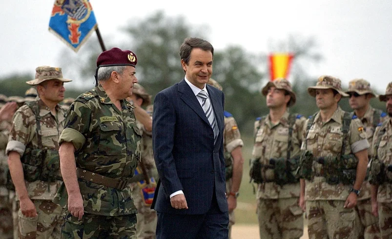 Sánchez vuelve a apostar contra Trump