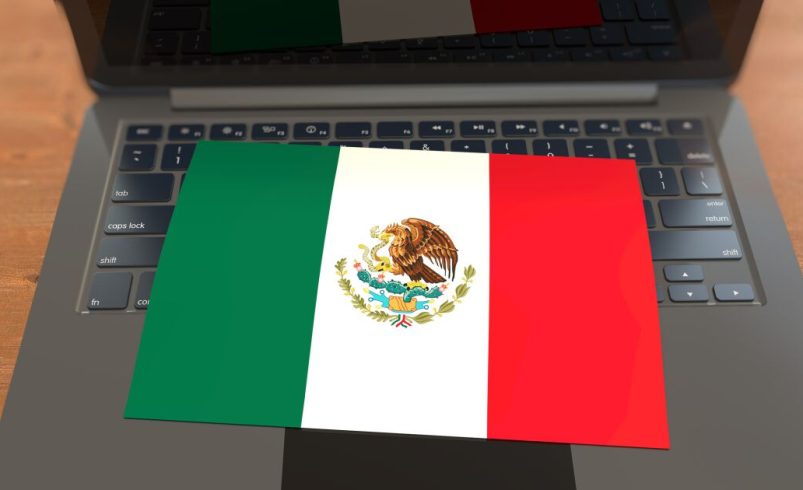 9 de cada 10 estudiantes saben de IA, mientras que 76% de los profesores desconocen si se puede usar: SEP