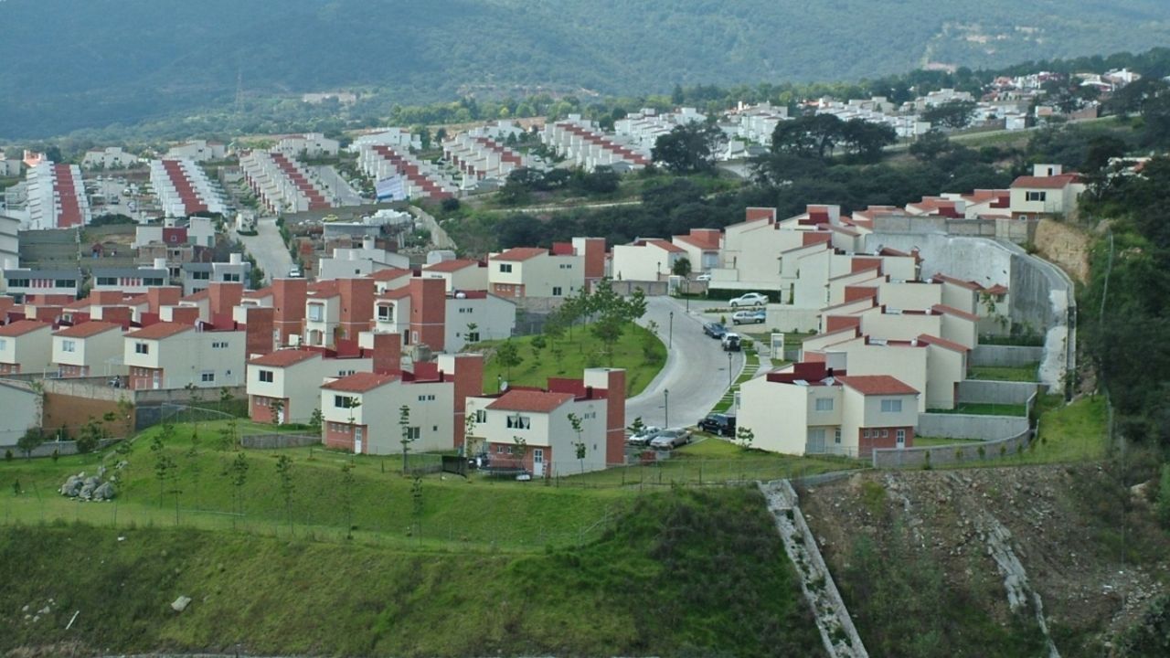 Aseguran casa en Escobedo con 120 kilos de droga; alertan sobre riesgos en alquileres