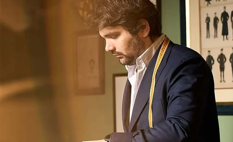 Claves de experto para hacerte un traje a medida y quede perfecto
