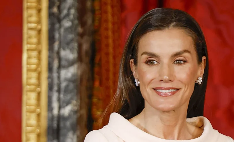 El nuevo vestido de la Reina Letizia para recibir al presidente de Portugal