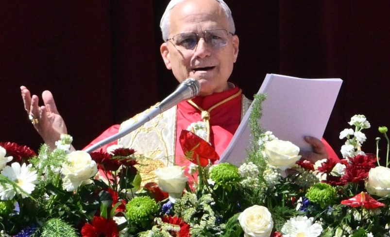 El papa León XIV pide "elegir la paz" en su primer mensaje de Pascua