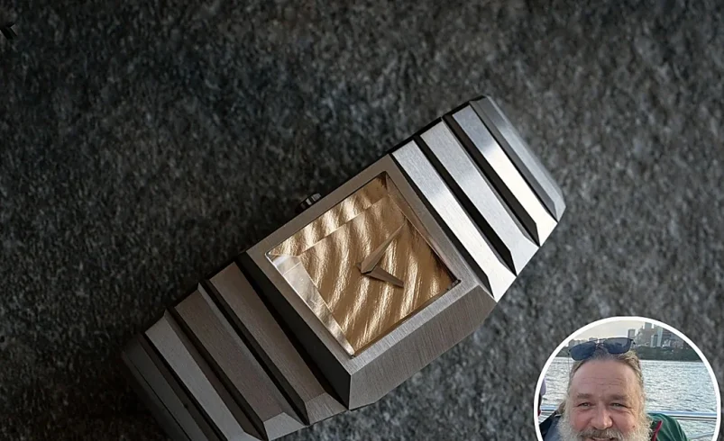 El reloj de lujo del que Russell Crowe presume en TikTok