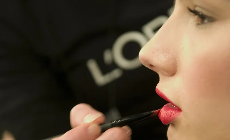 Las grandes empresas que controlan la industria cosmética en el mundo: quién es quién