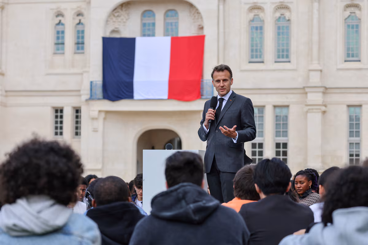 Macron, Von der Leyen, Sánchez y otros líderes europeos se reúnen para reordenar el uso de redes sociales por menores | sociedad