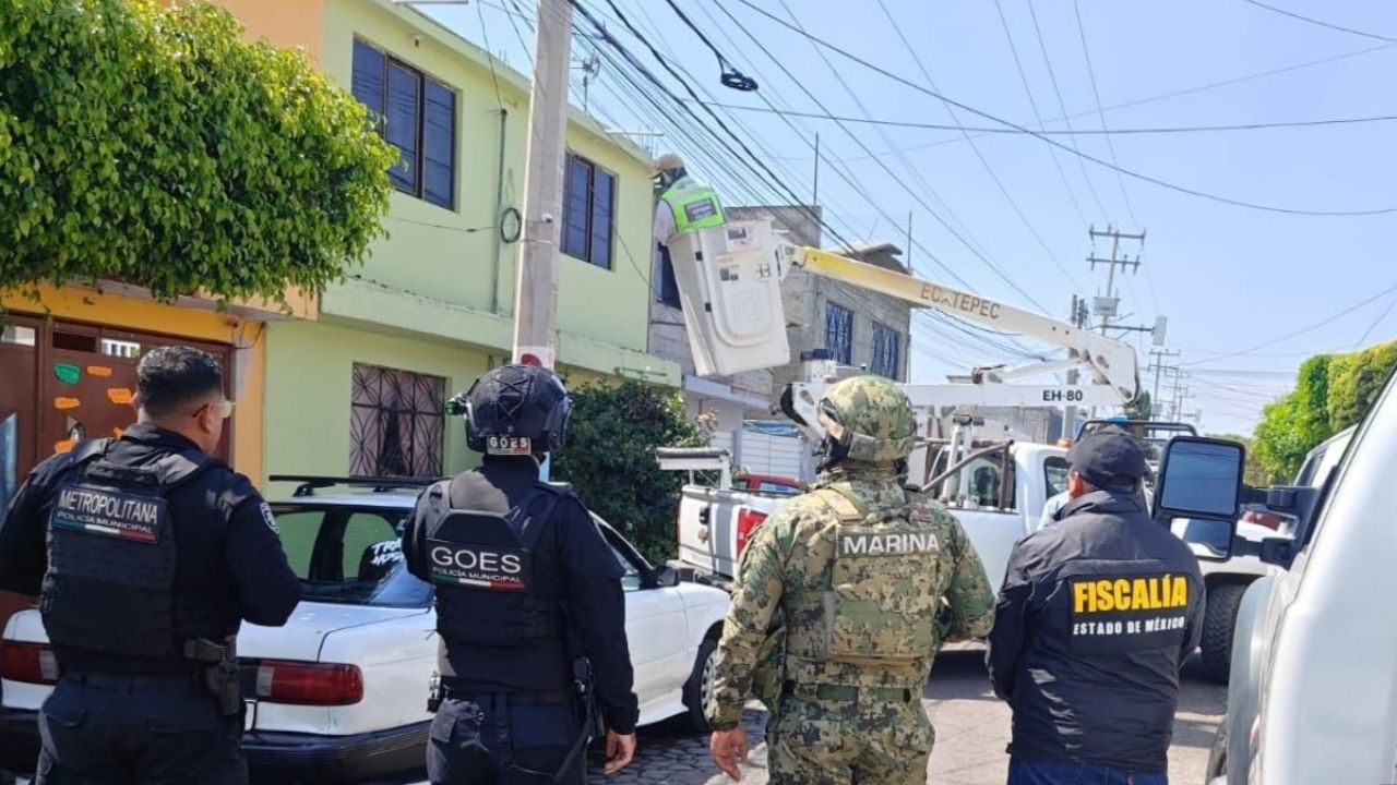Marina participa en desmantelamiento de sistema ilegal de videovigilancia, en Ecatepec de Morelos
