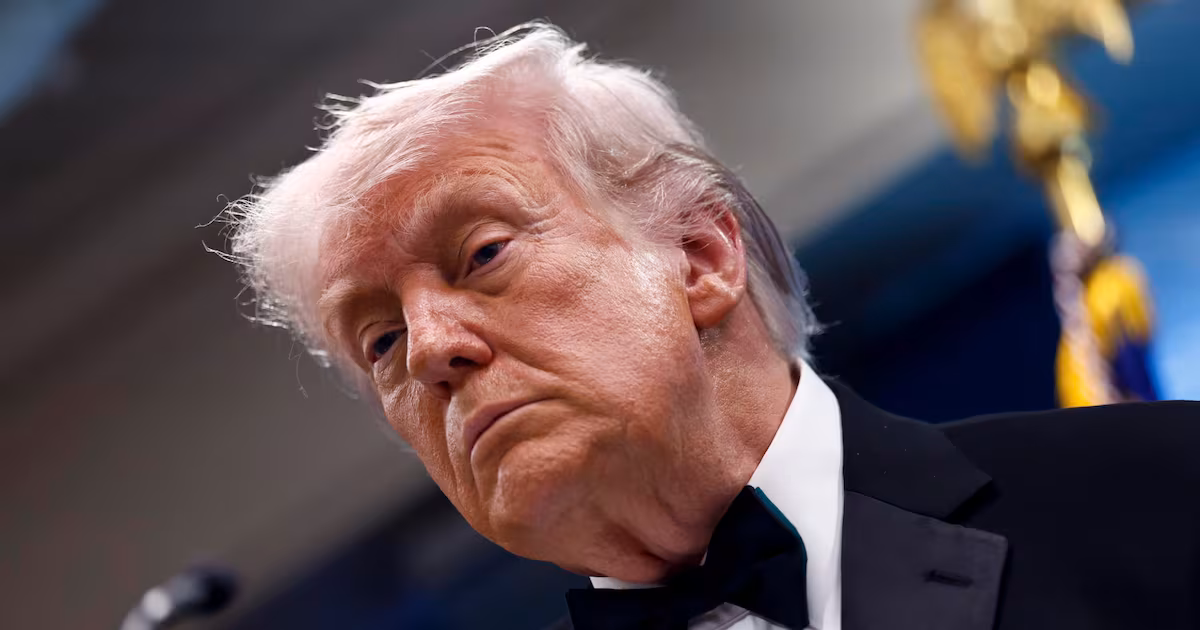 Trump confirma captura del presunto autor del tiroteo en gala de la Casa Blanca; llevaba varias armas – El Financiero
