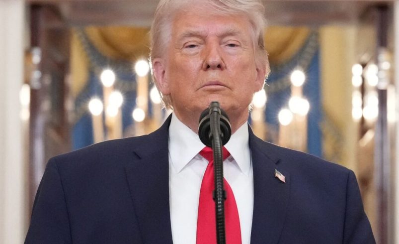 Trump impone aranceles a medicamentos importados de hasta el 100%