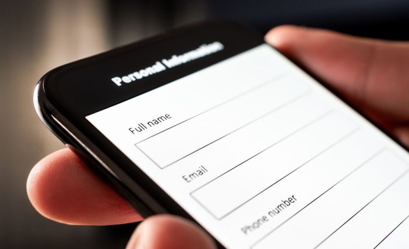 Usuarios en México huyen del registro de celulares y encuentran alternativas ante el "apagón" de líneas