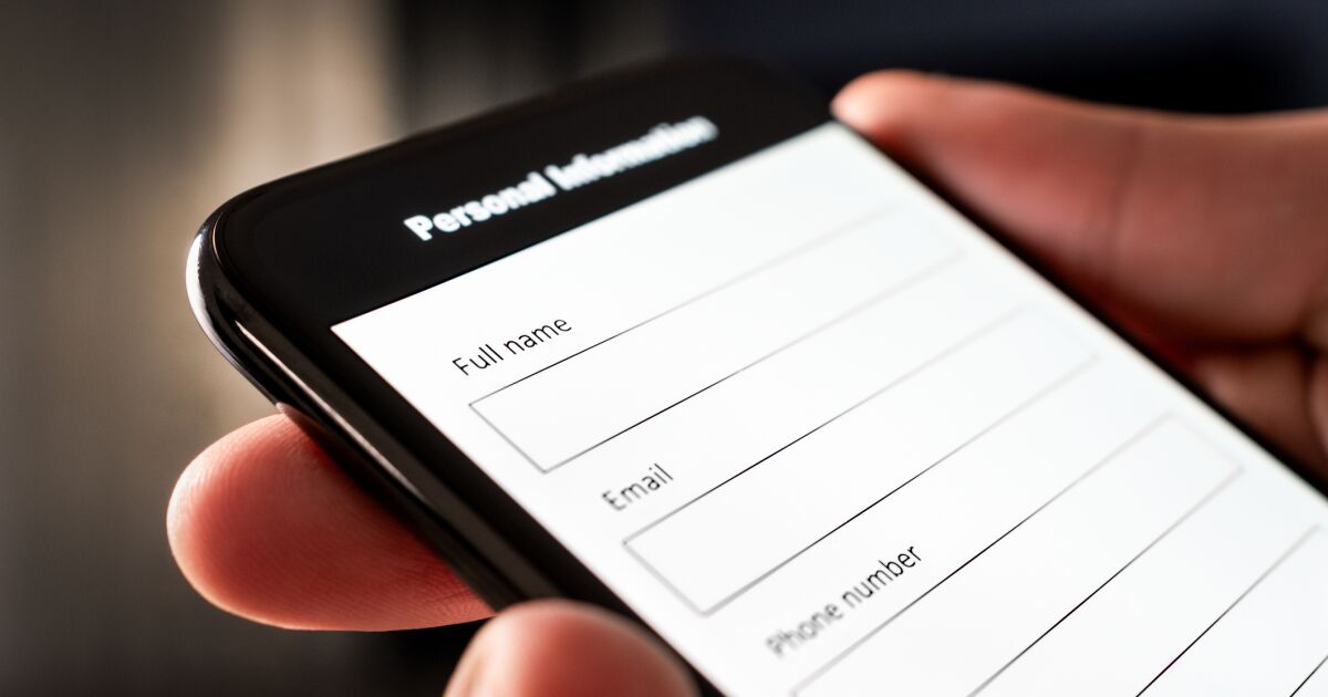 Usuarios en México huyen del registro de celulares y encuentran alternativas ante el "apagón" de líneas