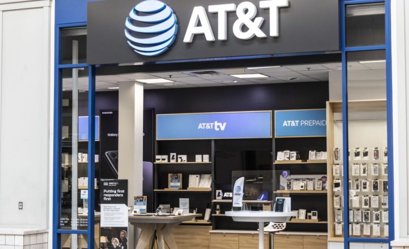AT&T revela que solo el 29% de sus usuarios ha registrado su línea telefónica