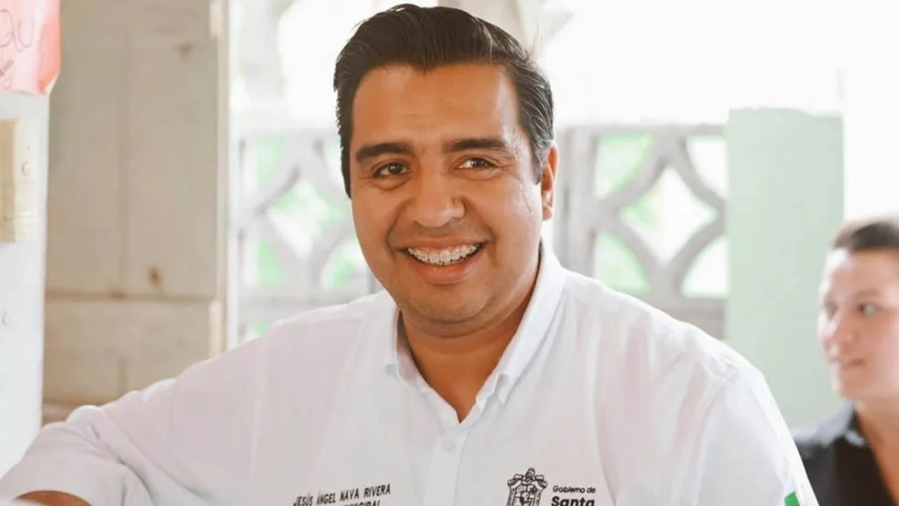 Denuncian falta de 400 mdp en Santa Catarina; alcalde estalla por señalamientos
