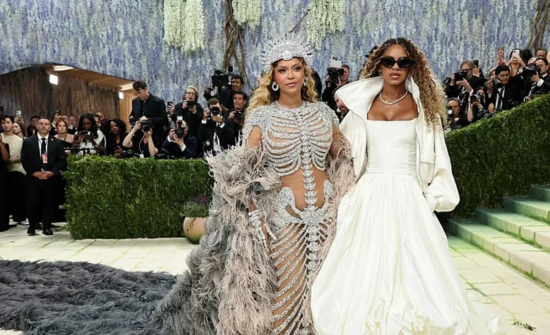 La controvertida tendencia que llevó la hija de Beyoncé a la Gala Met y que arrasa en TikTok