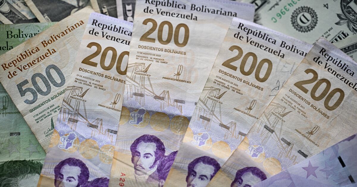La dolarización formal, un sueño tentador en la Venezuela tutelada por la UE