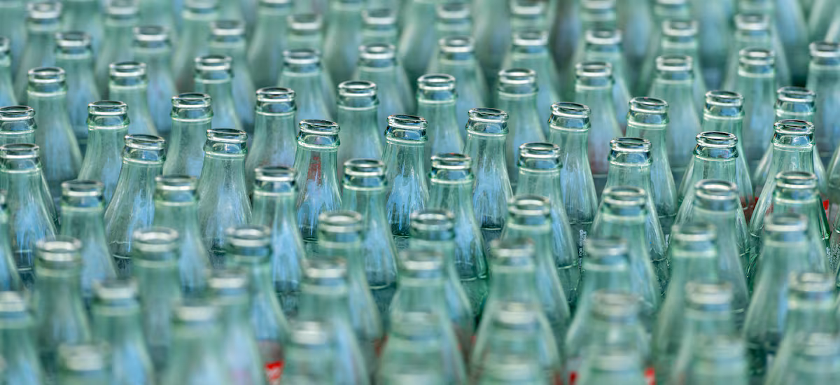 Las 25 vidas de una botella icónica, también en el bar | sociedad
