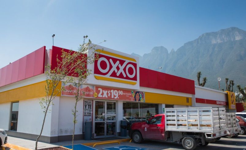 OXXO frena apertura de tiendas ante debilidad del consumo en México