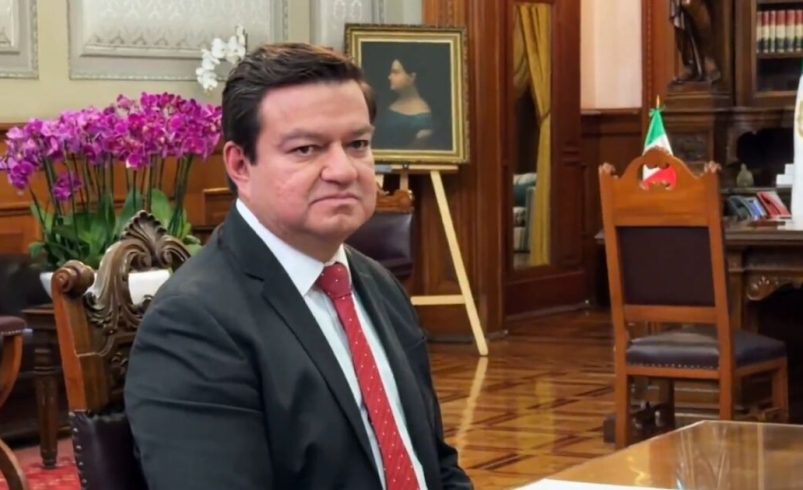 Víctor Rodríguez deja el cargo y lo reemplaza Juan Carlos Carpio